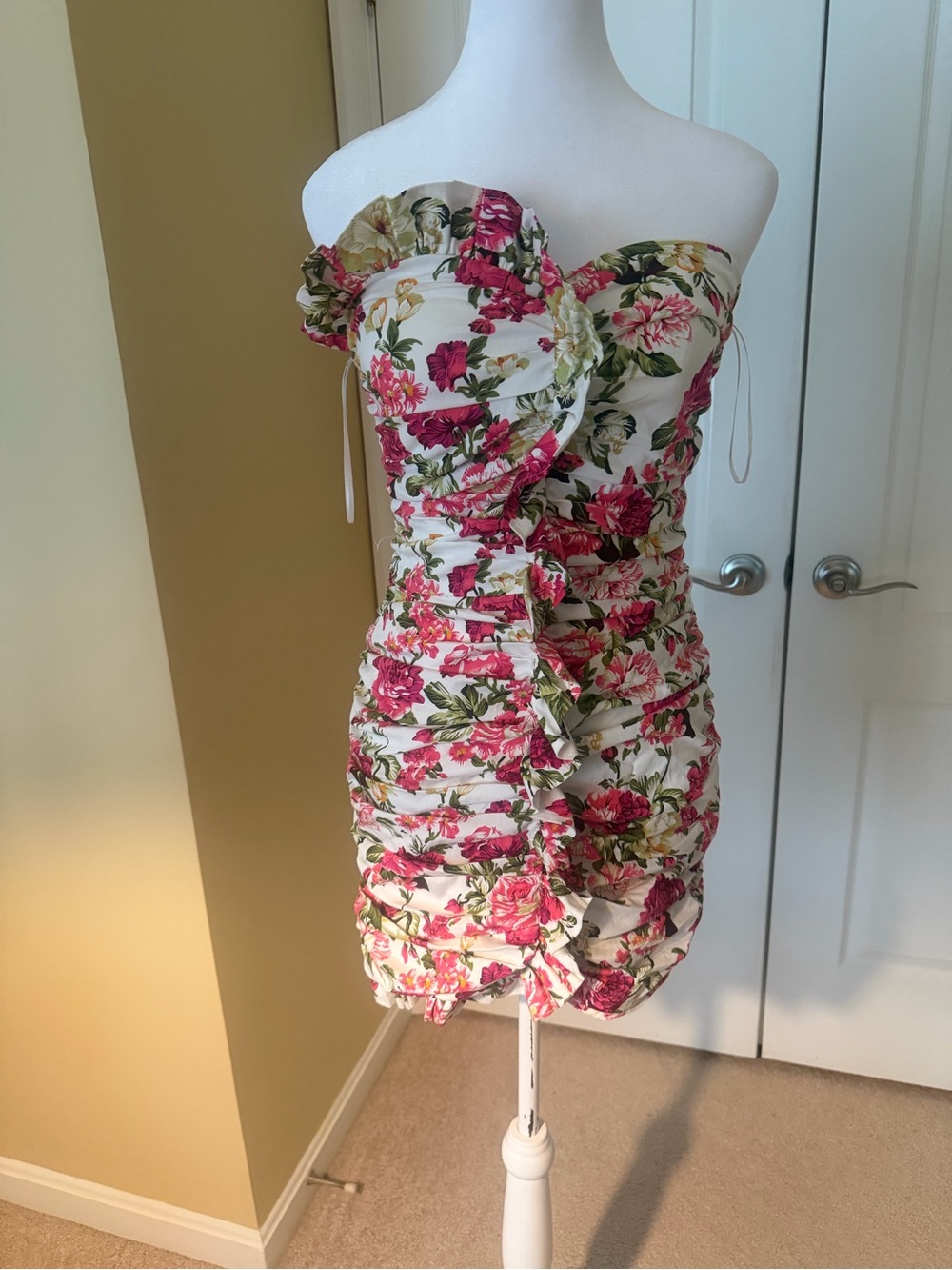 Floral Strapless Ruffle Mini Dress in White, Pink & Green